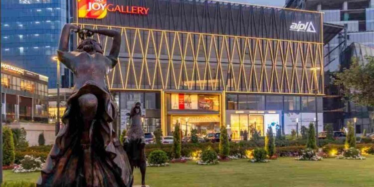 AIPL Joy Gallery Unveils 10,000+ Sq. Ft. of Premier Retail with Global Fashion Icons on Golf Course Extension Road 1 AIPL Joy Gallery, Retail Space Gurgaon, Shopping Gurgaon, Golf Course Extension Road Retail, International Fashion Brands Gurgaon, Experiential Retail Gurgaon, Premier Retail Gurgaon, Luxury Shopping Gurgaon, Global Fashion Brands India, Calvin Klein Store Gurgaon, Tommy Hilfiger Store Gurgaon, Arrow Store Gurgaon, Celio Store Gurgaon, Mango Store Gurgaon, U.S. Polo Store Gurgaon, Rare Rabbit Store Gurgaon, L’Opéra Gurgaon, STRIDE Store Gurgaon, Bluestone Store Gurgaon, Half Light Coffee Gurgaon, Club A Store Gurgaon, AIPL Gurgaon Retail, New Retail Destination Gurgaon, Fashion Destination Gurgaon, Dining Gurgaon , Entertainment Gurgaon , Fitness Gurgaon, Sustainable Retail Design Gurgaon, Ample Parking Gurgaon Retail, Modern Urban Shopping Gurgaon, Family Entertainment Gurgaon, AIPL Developer, Ishaan Singh AIPL, Retail on Golf Course Road Extension, Shopping Destination Near Faridabad , Gurgaon Shopping Malls, New Shopping Developments Gurgaon,