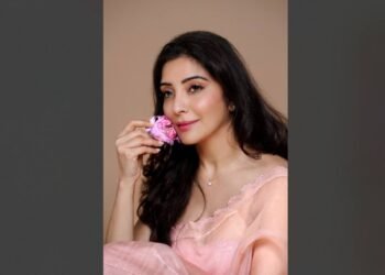 Aukera Infinity Diamond, Lab-grown diamonds India, Akshaya Tritiya jewelry, Dr Jai Madaan astrology, Astha Lakshmi diamonds, No Dosham diamonds, Custom cut diamonds, Indian diamond jewelry, Sustainable diamonds, Ethical diamond jewelry,