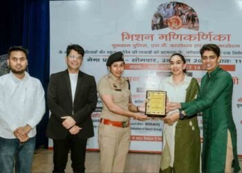 Reach Group Sponsors 'Mission Manikarnika', Empowers Young Girls with Self-Defence Training in Gurugram 1 Mission Manikarnika, Reach Group CSR, IRRAH Initiative, Self Defence Training Gurugram, Women Empowerment Gurugram, Girls Empowerment Program, Gurugram Police Initiative, Saraswati Pathshala Foundation, CSR India Real Estate ,Assuming Reach Group's industry, Community Development Gurugram, Skill Building Youth India, Personal Safety Training Women, Gurugram News, Haryana CSR Activities, Amandeep Hora IRRAH,