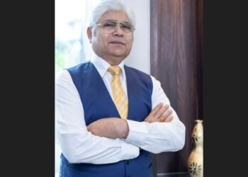 Gurugram leasing, Gurugram commercial real estate, Gurugram office space, Gurugram property market, Delhi NCR commercial real estate, Gurugram rental growth, Gurugram market strength, Gurugram high supply, SPR Gurugram, New Gurugram, Dwarka Expressway commercial, Gurugram connectivity, Gurugram urban lifestyle, Gurugram co-working, Gurugram flexible office space, India commercial real estate, Vestian report Gurugram, Ocus Group Gurugram, Why Gurugram's leasing market remains strong, Gurugram commercial real estate trends, Factors driving Gurugram's office space demand, Impact of infrastructure on Gurugram property market, Co-working space growth in Gurugram, Investing in Gurugram commercial property, Office space leasing trends in Delhi NCR, Gurugram as a commercial hub in India,Prakash Mehta Ocus Group