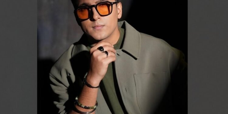 Sahiba by pop sensation Aditya Rikhari, backed by T-Series, is topping charts in India and across the globe! 1 Aditya Rikhari,