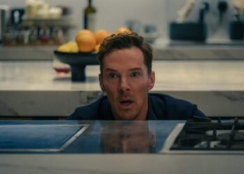 Twinkle Khanna, The Roses, Benedict Cumberbatch, Olivia Colman, movie review, Bollywood, Hollywood, Jay Roach, Tony McNamara, Searchlight Pictures, dark comedy