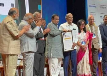Symbiosis International University, SIU, FICCI Higher Education Summit 2025, FICCI, Higher Education India, NEP 2020, Dr. S.B. Mujumdar, Dr. Vidya Yeravdekar, International Education, Education Diplomacy, Bharat Mandapam, FICCI Excellence Awards