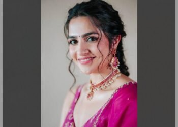 Actress Rukmini Vasanth,Rukmini Vasanth, Kantara: Chapter 1, Rishab Shetty, emotional note, Hombale Films, film release, South Indian cinema