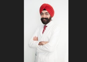 Festival Firecracker Accidents: Why Children are Most at Risk of Eye Injuries Dr Digvijay Singh, Director Noble Eye Care, Gurugram 1 Firecracker injuries, Diwali safety, children eye safety, eye injury prevention, firework first aid, Dr. Digvijay Singh, Noble Eye Care, Gurugram