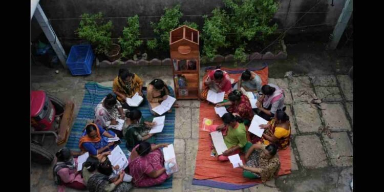 Woods at Sasan, Pustak Ghar initiative, rural literacy Gujarat, Gir National Park