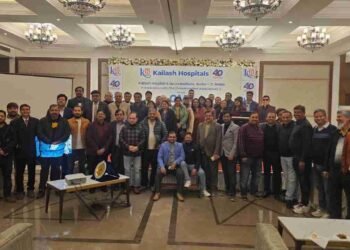 Kailash Healthcare CME, Aligarh medical conference, stroke neuro-intervention, robotic joint replacement surgery, PDA doctors meet,Kailash Hospital,Kailash Healthcare