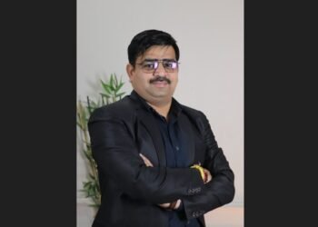 Oil volatility 2026, business strategy, crude oil prices, supply chain resilience, margin protection, Indian MSMEs, logistics costs, energy resilience, Shrikant Pandey, Indiamanthan Publications, global oil markets