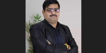 Oil volatility 2026, business strategy, crude oil prices, supply chain resilience, margin protection, Indian MSMEs, logistics costs, energy resilience, Shrikant Pandey, Indiamanthan Publications, global oil markets