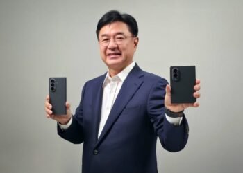 Samsung India, Samsung 30 Years, JB Park, Samsung R&D India, Make in India, Samsung Innovation Campus, Solve for Tomorrow, AI Innovation, Tech News India, Samsung Electronics
